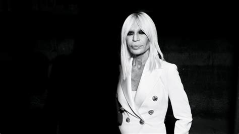 donatella versace central saint martins|Donatella Versace Sets Scholarship for Central Saint Martins.